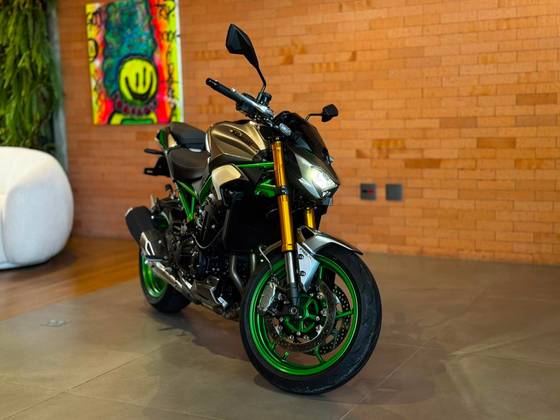 KAWASAKI Z900 R EDITION KAWASAKI Z900 R EDITION